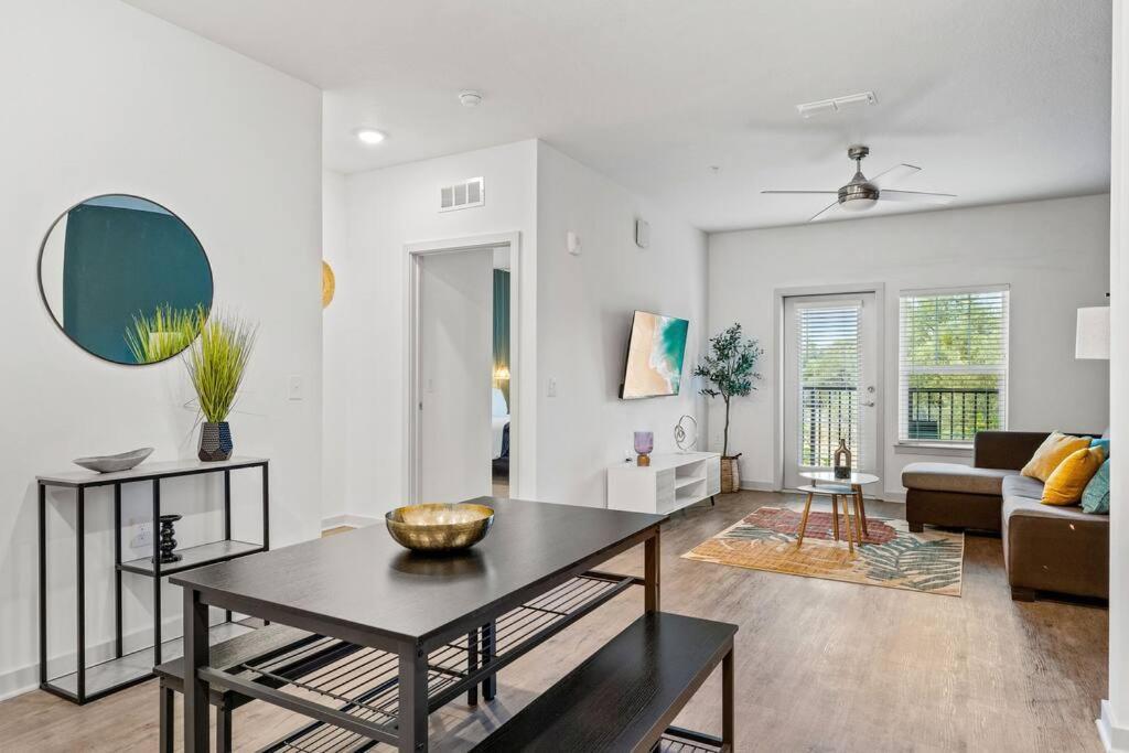 Complete Apartment ,10 Min To Parks Pets Allowed, Resort-Style Amenities Orlando Luaran gambar